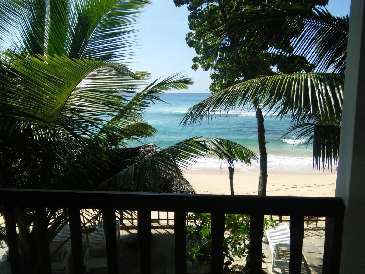 Rainbow Surf Beach Hotel Koggala Bagian luar foto